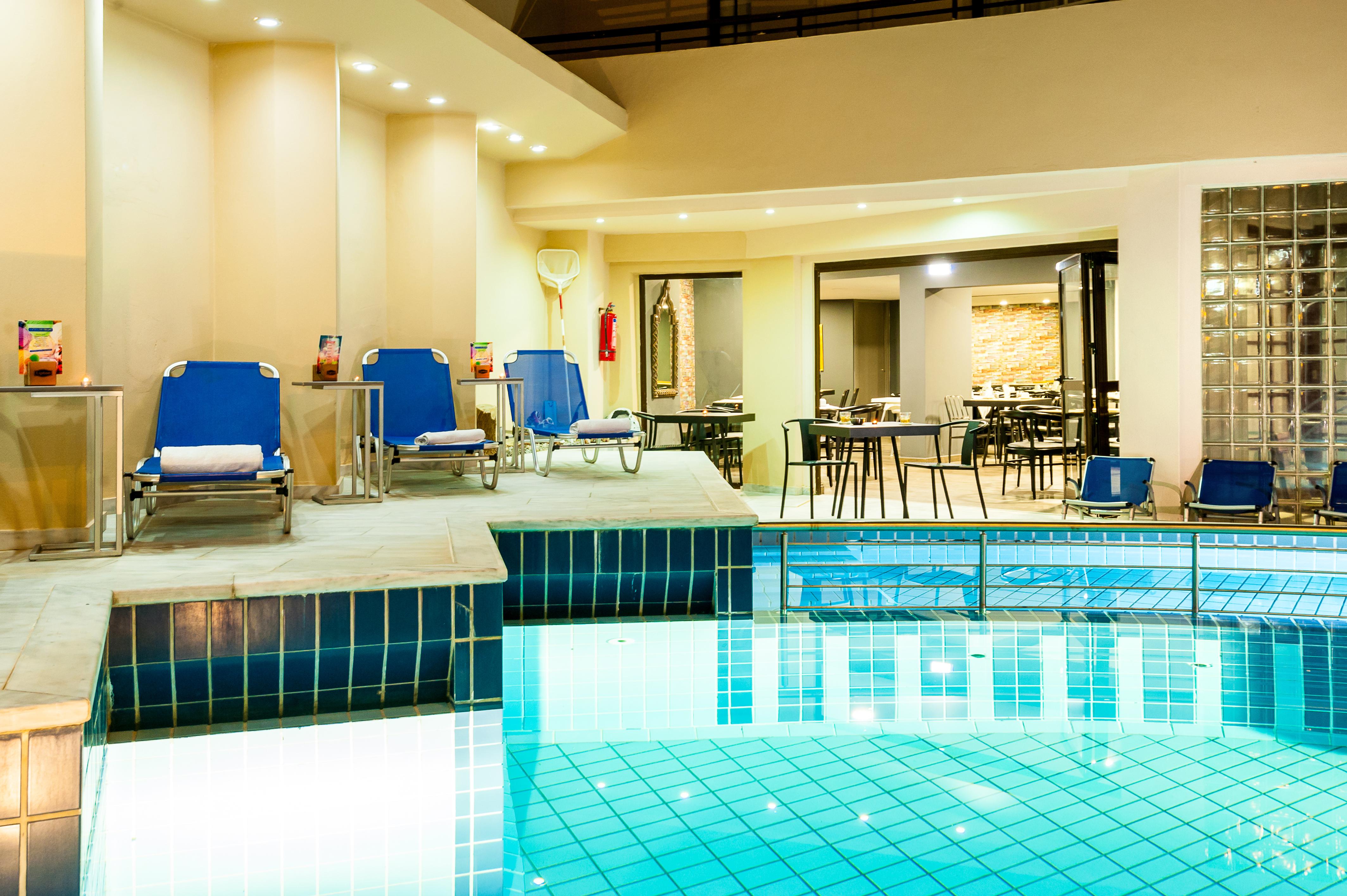 Elina Hotel apartamentowy Retimno